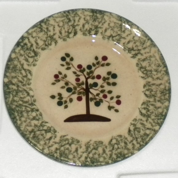 KATY'S COUNTRY CHARM BY KAREN Other - FOLK ART POTTERY SPONGE WARE Small Plate